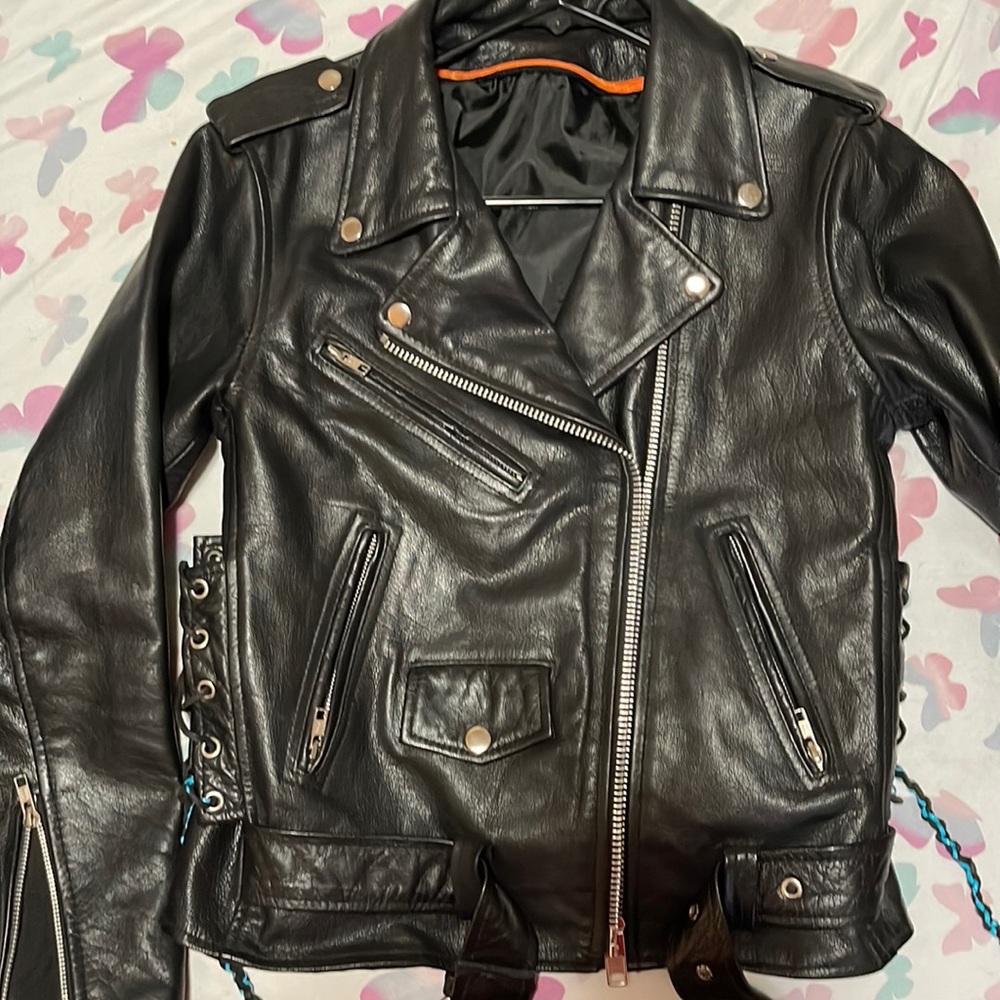 Queens leather jacket bikers and liner